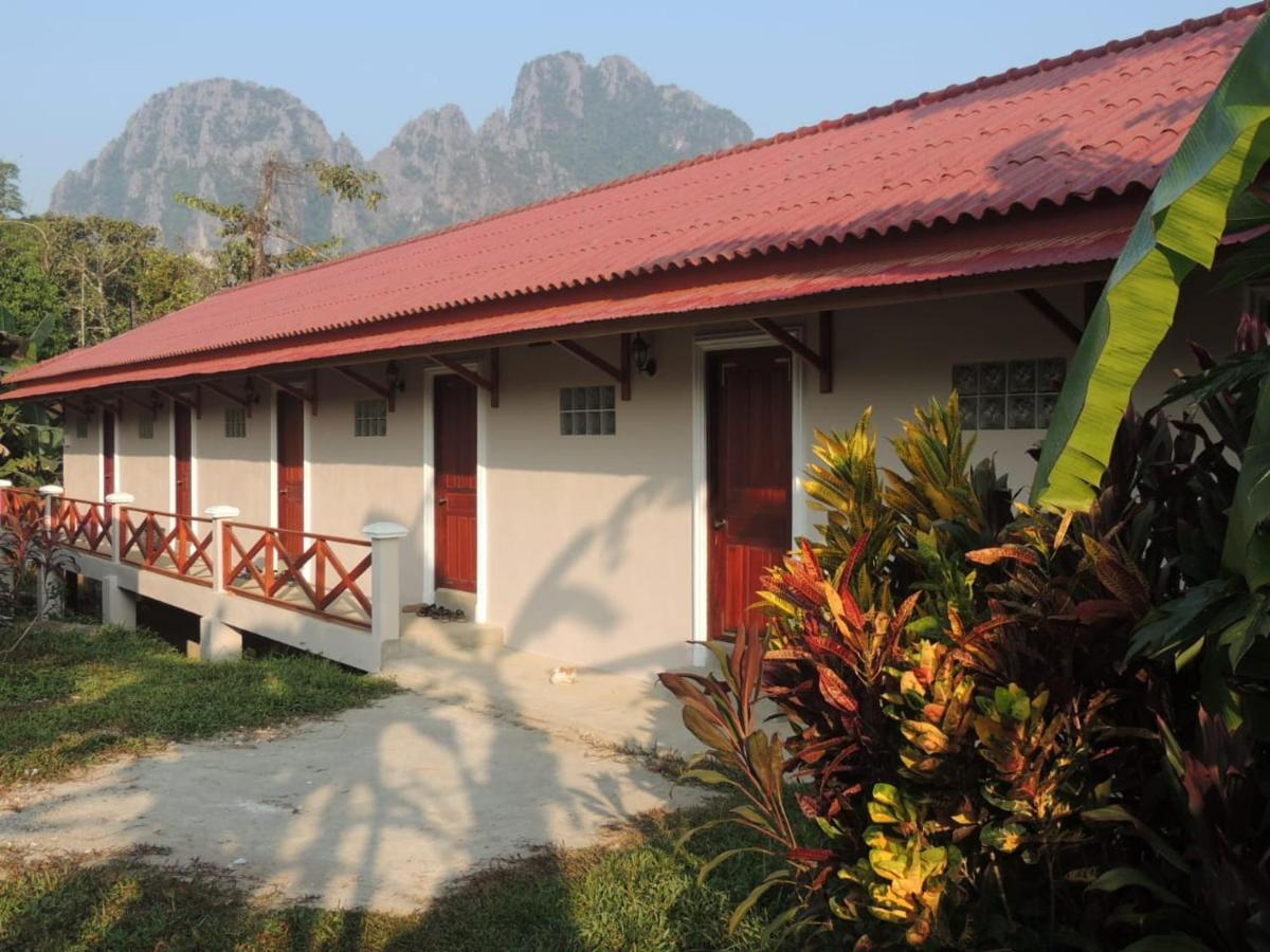 Maylyn Guesthouse Vang Vieng Exterior photo